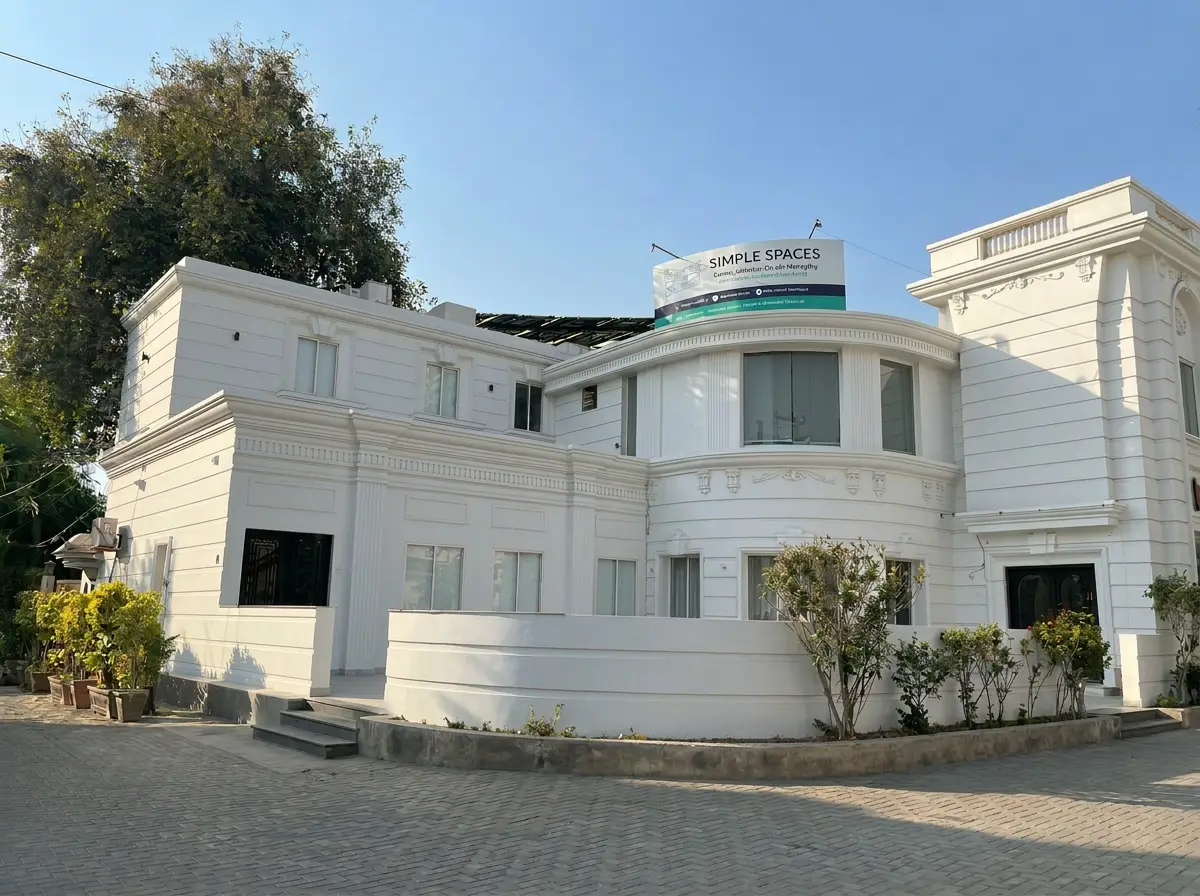 The Simple Spaces building in Gulgasht Colony, Multan